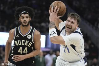 根据意大利 根据意大利