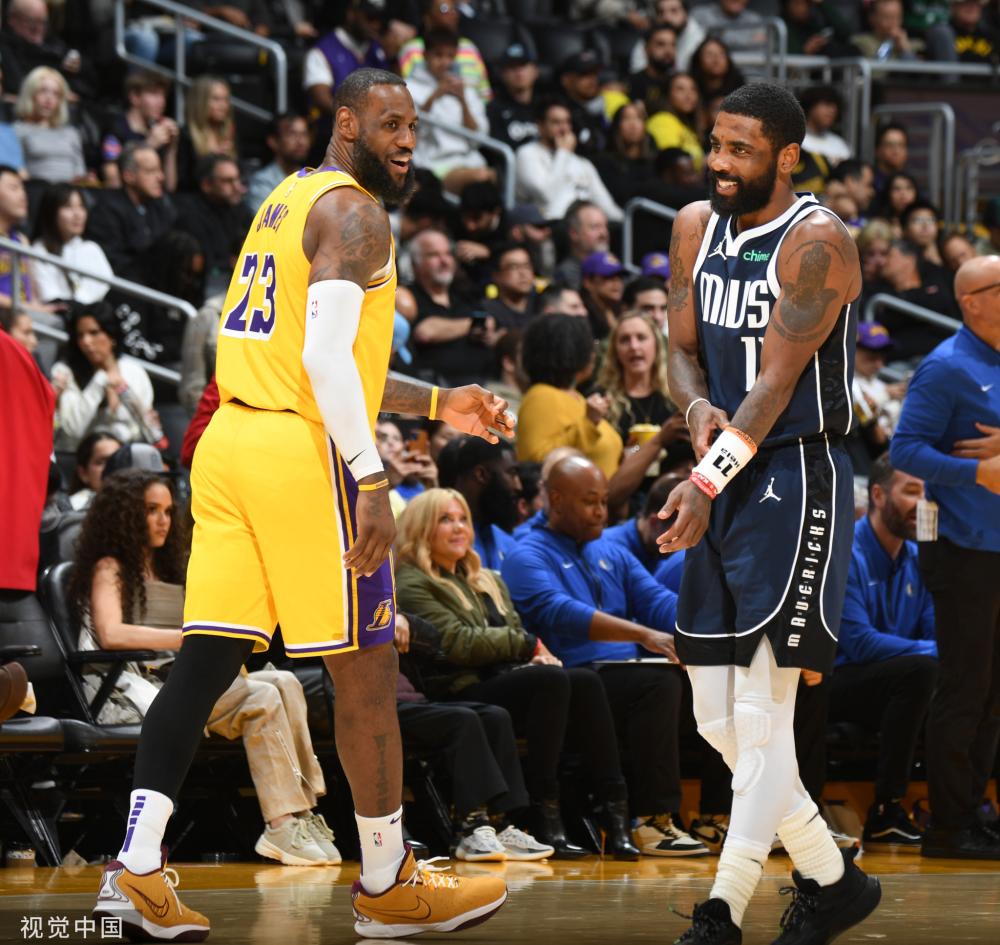 对于飞翼而 对于飞翼而